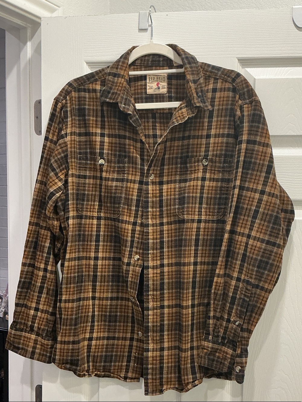 RedHead Brown and Black Plaid Casual Button-Down Shirt